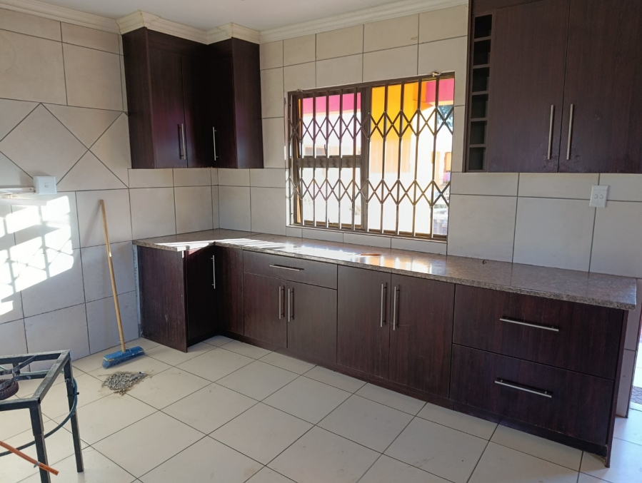 1 Bedroom Property for Sale in Lakeview Free State
